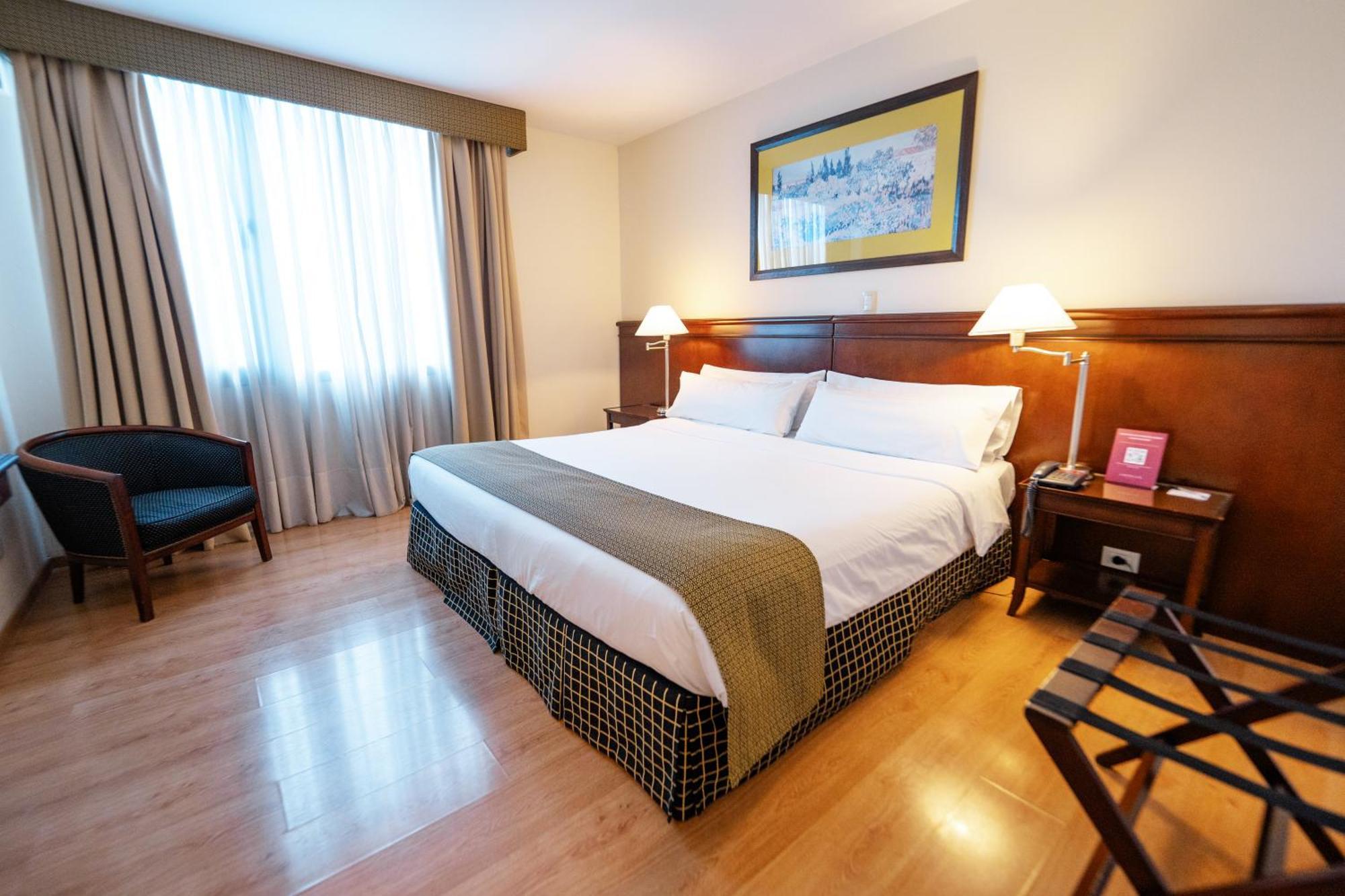 Amerian Executive Mendoza Hotel Экстерьер фото