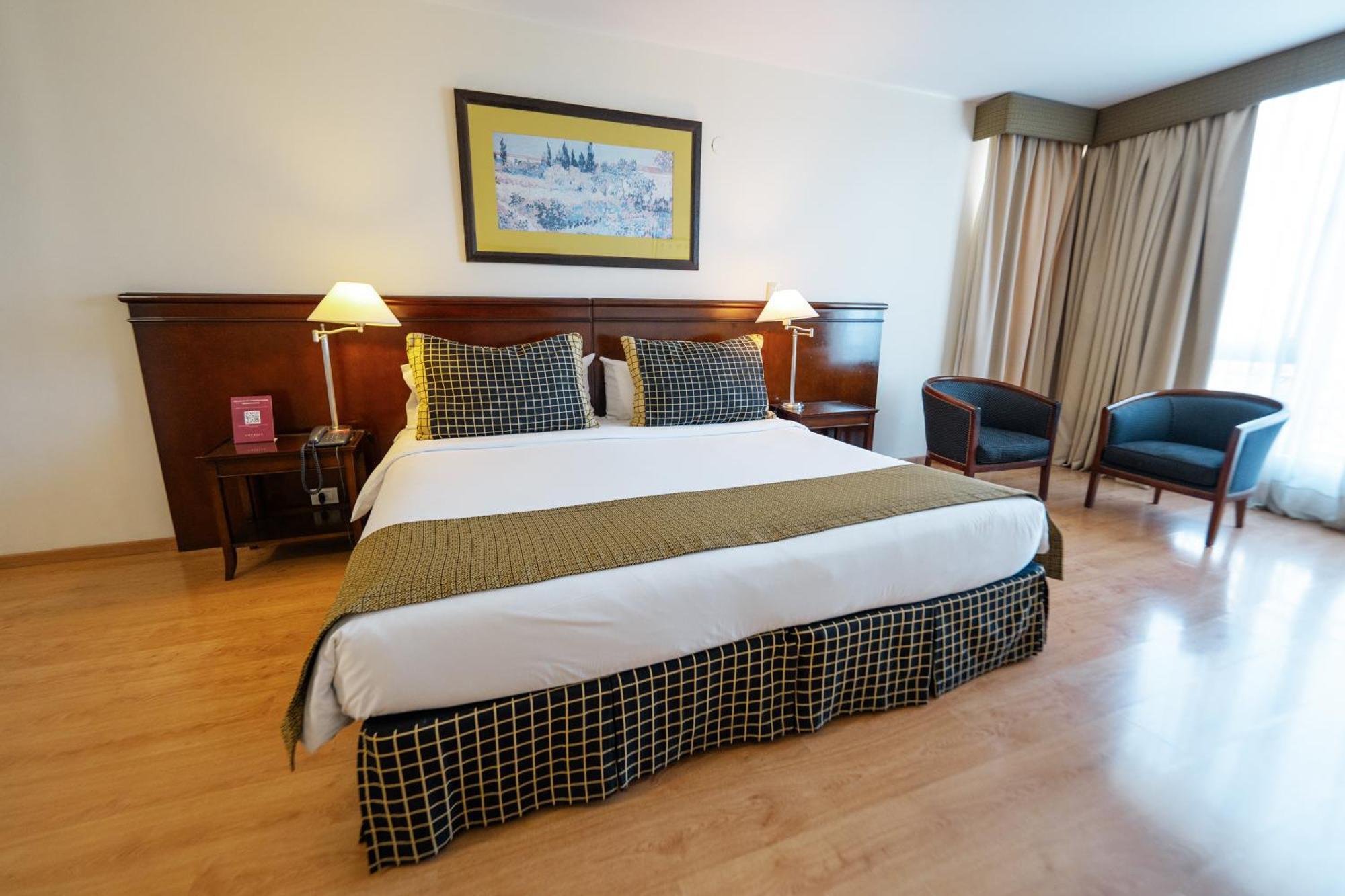Amerian Executive Mendoza Hotel Экстерьер фото